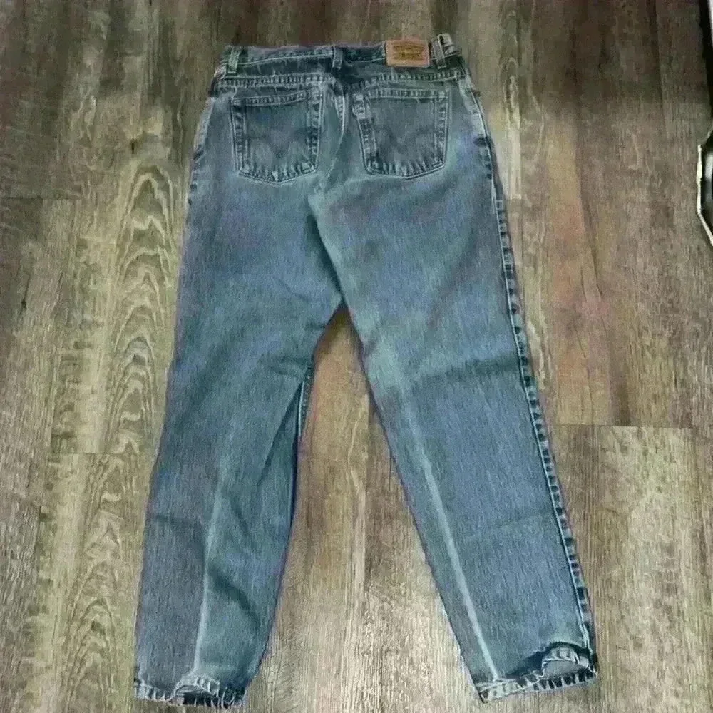 Vintage Levi 550